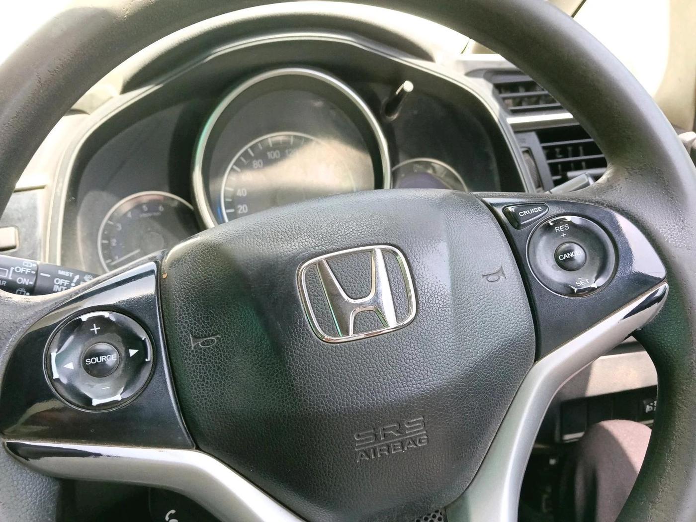 2017 Honda WR-V 1.5L I-DTEC VX MT, Diesel, Manual, 1,33,019 km, interior