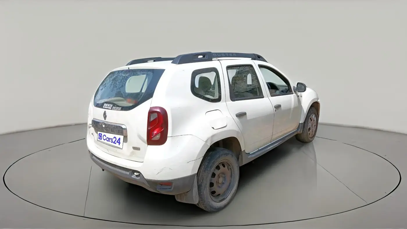 2016 Renault Duster 85 PS RXE DIESEL, Diesel, Manual, 3,72,424 km, exterior