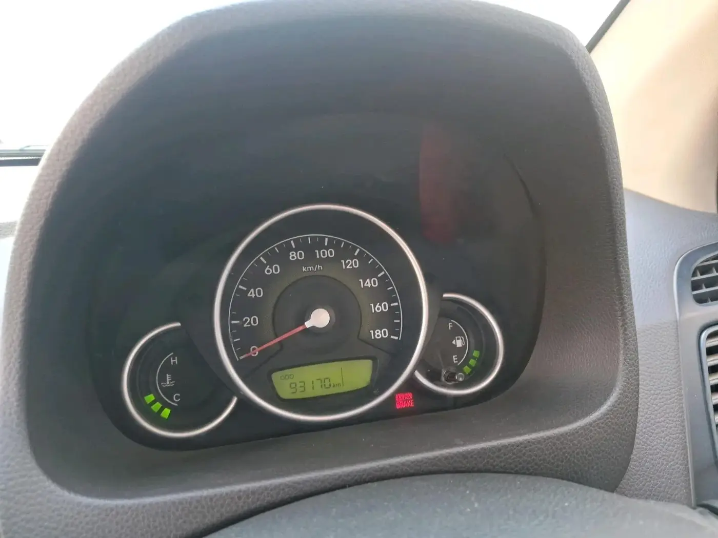 2012 Hyundai Eon MAGNA +, Petrol, Manual, 93,170 km, interior