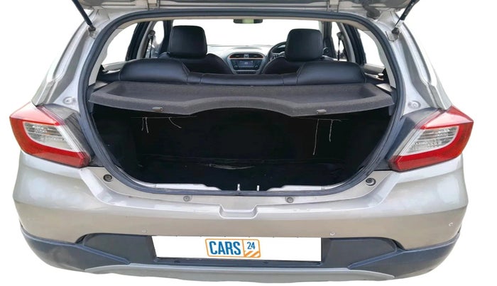 2018 Tata TIAGO NRG PETROL, Petrol, Manual, 65,889 km, exterior