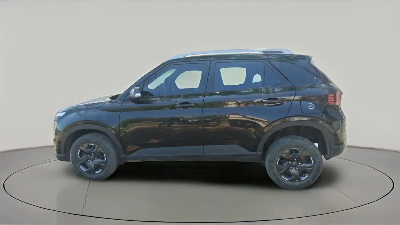 2024 Hyundai VENUE S(O) 1.2, Petrol, Manual, 33,614 km, exterior