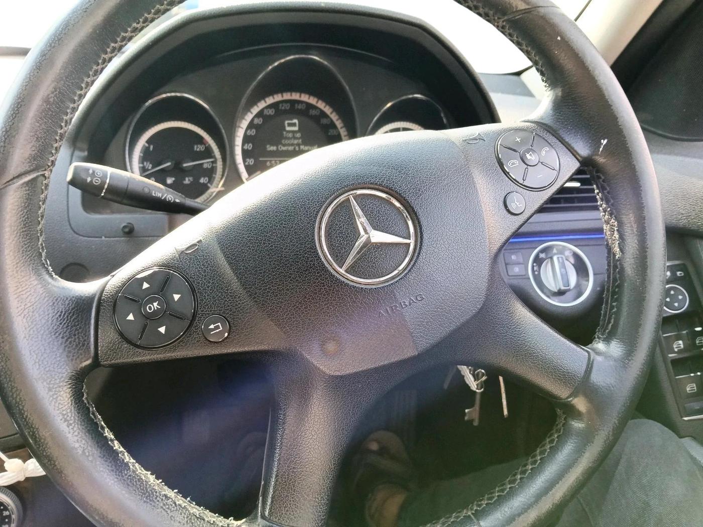 2011 Mercedes Benz C Class C 250 CDI, Diesel, Automatic, 1,13,728 km, interior