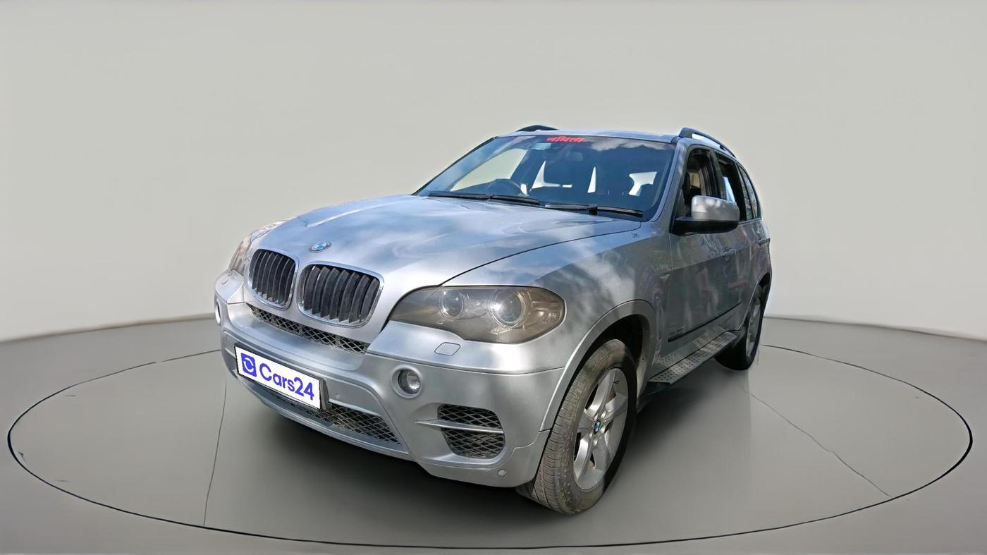 2012 BMW X5 3.0 D, Diesel, Automatic, 1,11,702 km, exterior