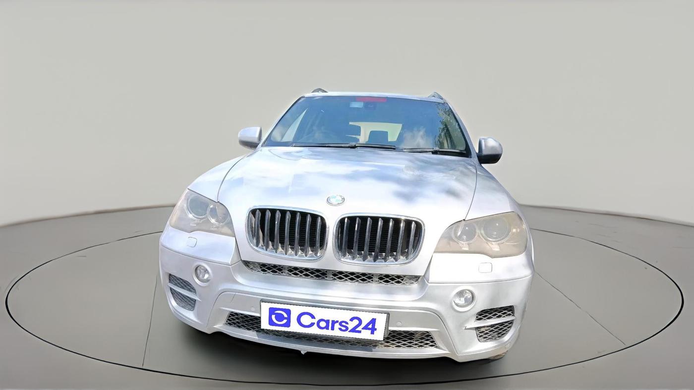 2012 BMW X5 3.0 D, Diesel, Automatic, 1,11,702 km, exterior