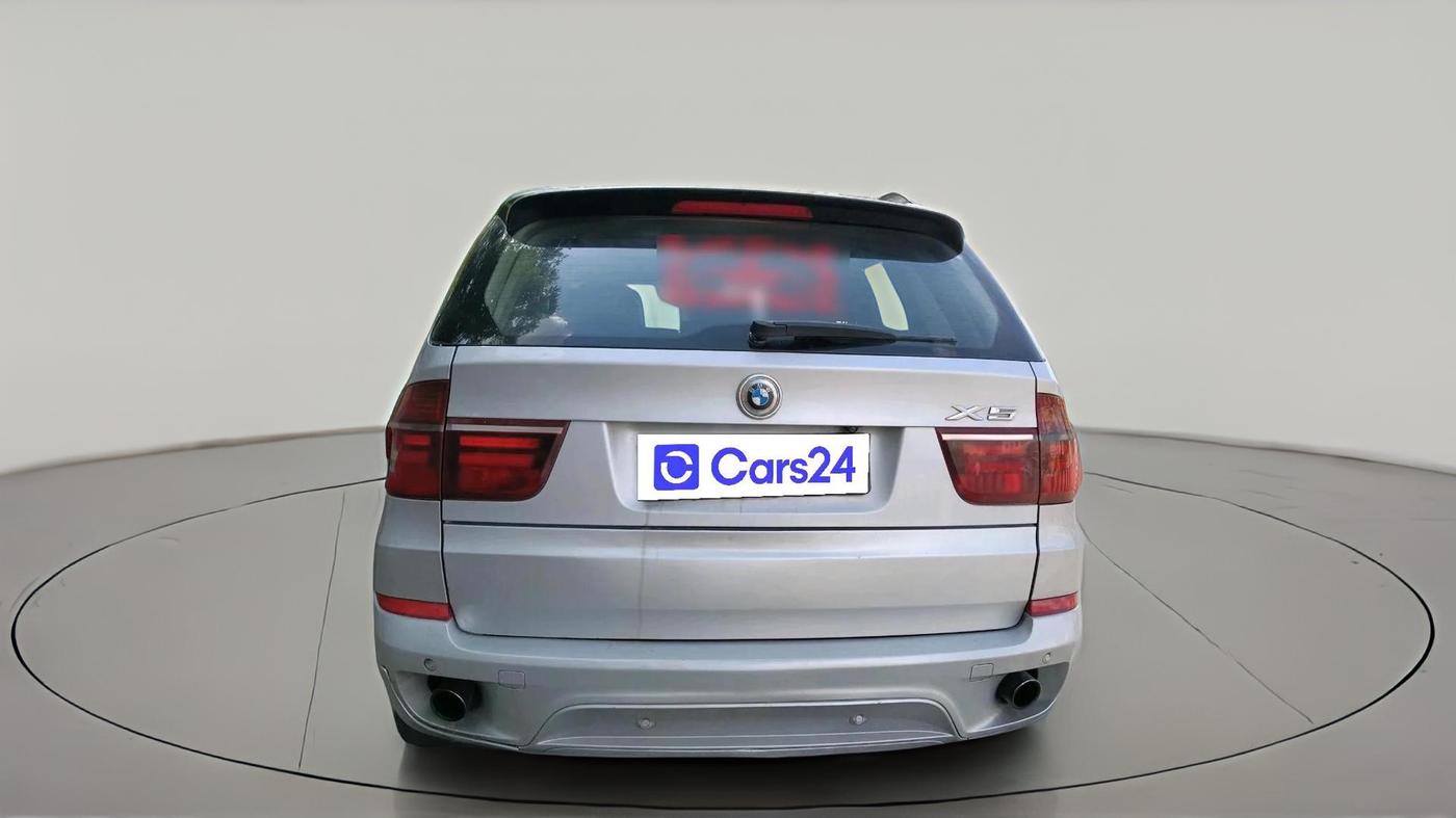 2012 BMW X5 3.0 D, Diesel, Automatic, 1,11,702 km, exterior