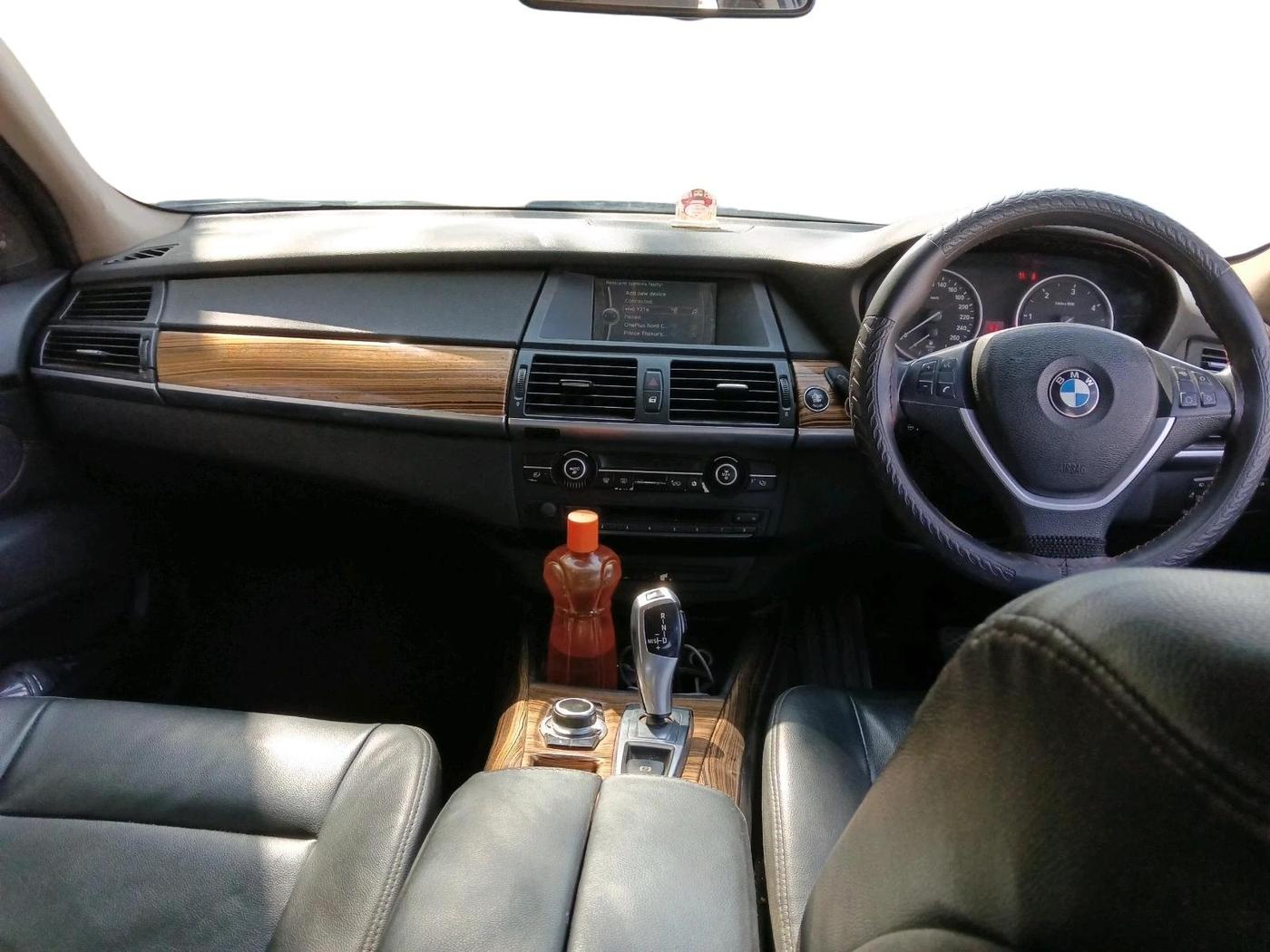 2012 BMW X5 3.0 D, Diesel, Automatic, 1,11,702 km, interior