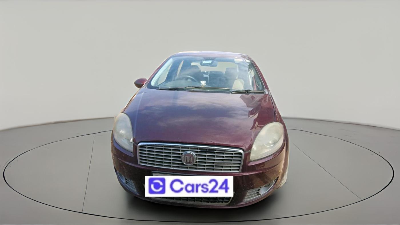 2011 Fiat Linea DYNAMIC 1.3, Diesel, Manual, 2,02,714 km, exterior