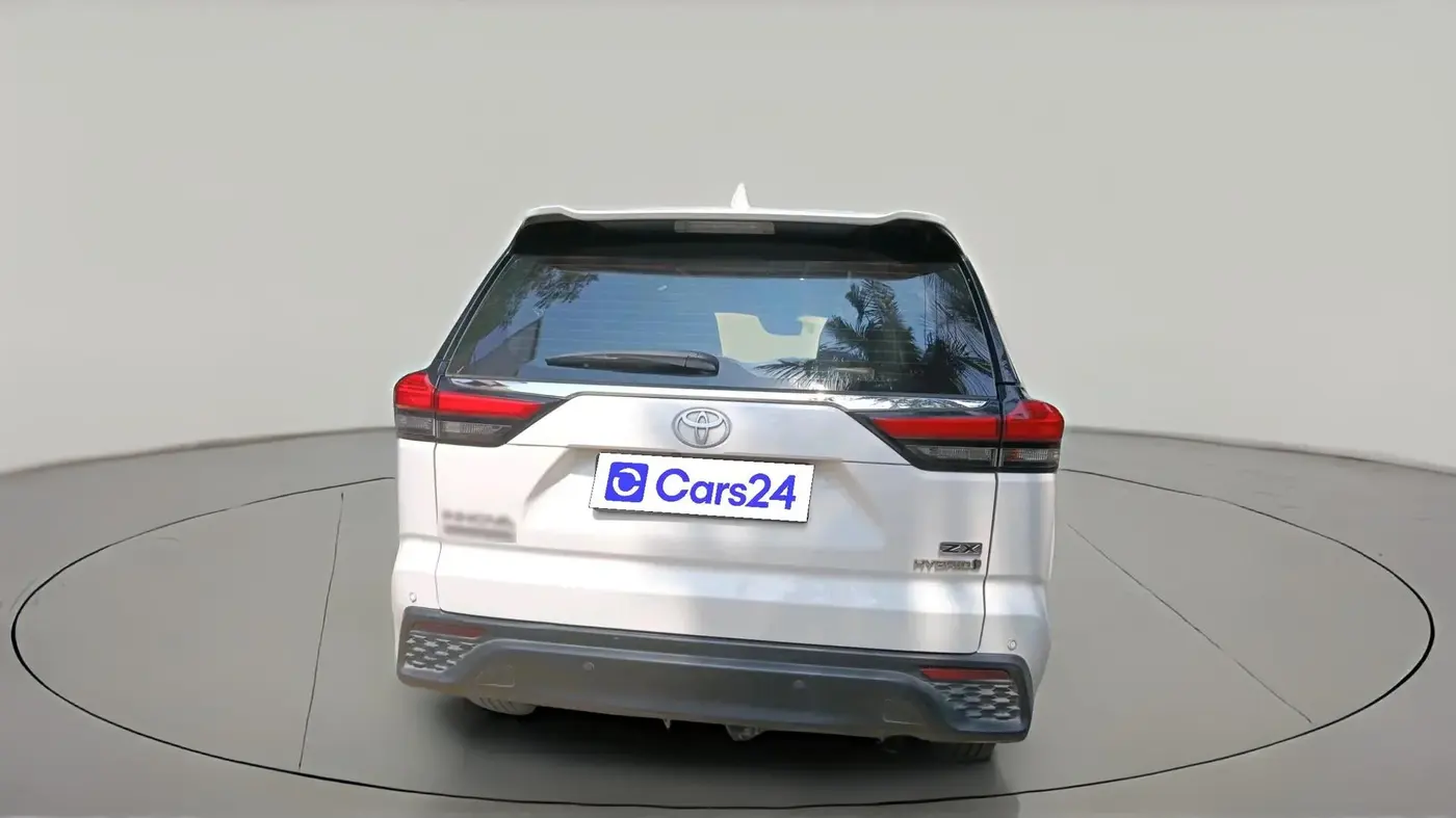 2023 Toyota INNOVA HYCROSS ZX HYBRID 7 STR, Hybrid, Automatic, 1,92,838 km, exterior