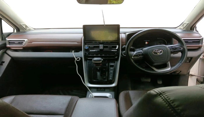 2023 Toyota INNOVA HYCROSS ZX HYBRID 7 STR, Hybrid, Automatic, 1,92,838 km, interior