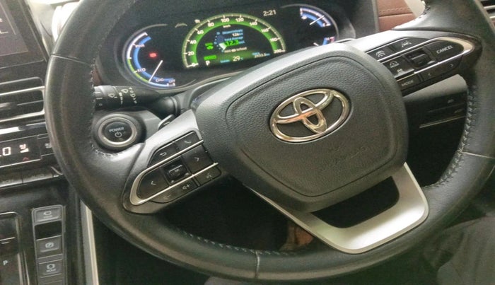 2023 Toyota INNOVA HYCROSS ZX HYBRID 7 STR, Hybrid, Automatic, 1,92,838 km, interior