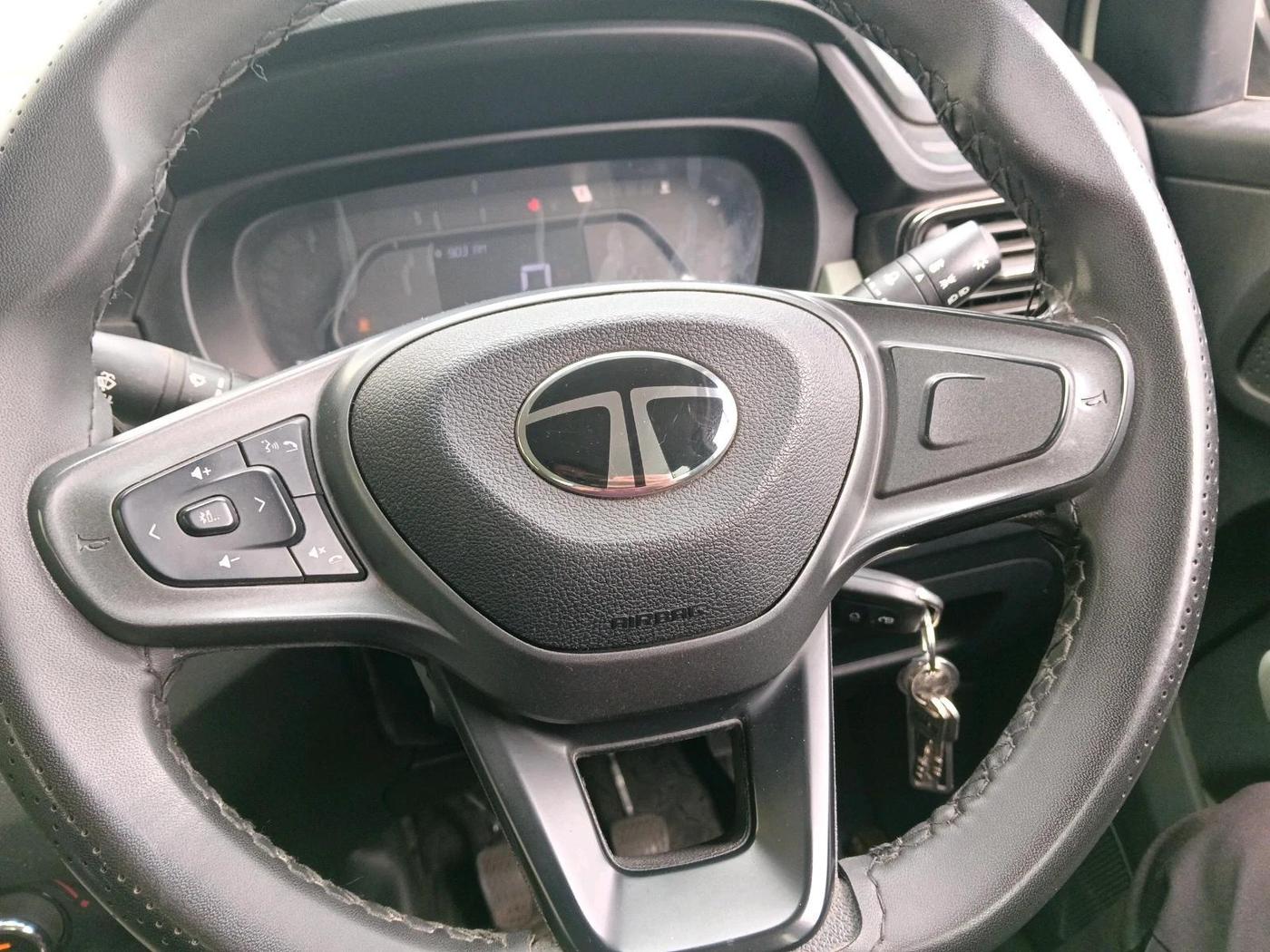 2025 Tata PUNCH Adventure Plus iCNG, CNG, Manual, 51,843 km, interior