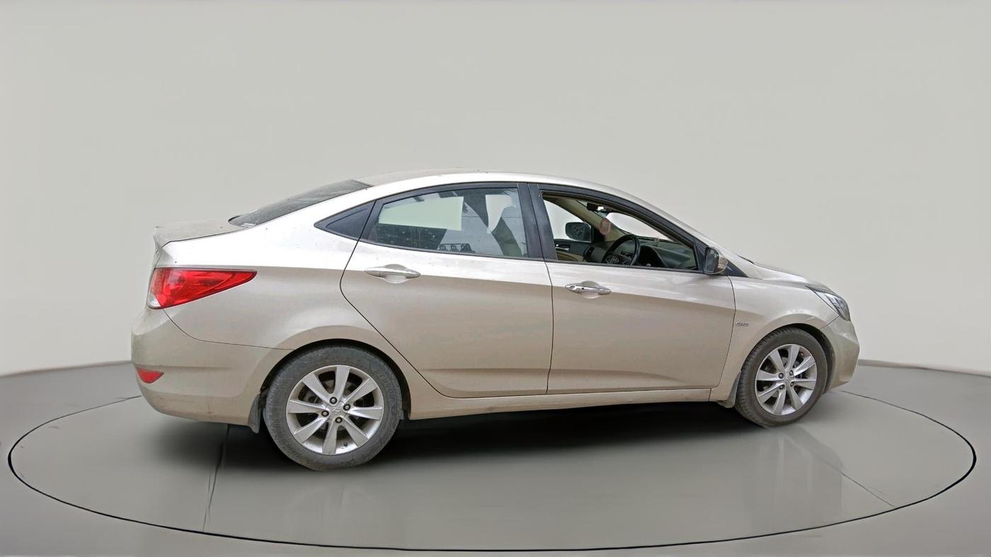 2012 Hyundai Verna FLUIDIC 1.6 CRDI SX, Diesel, Manual, 1,51,263 km, exterior