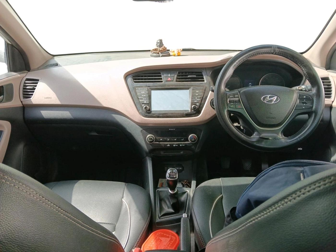 2017 Hyundai Elite i20 ASTA 1.4 CRDI (O), Diesel, Manual, 51,323 km, interior