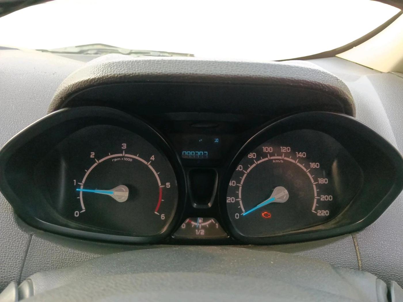 2015 Ford Ecosport TREND 1.5L DIESEL, Diesel, Manual, 99,707 km, interior