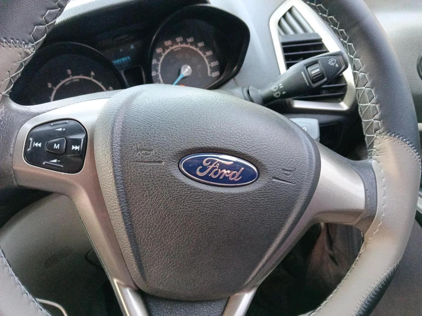 2015 Ford Ecosport TREND 1.5L DIESEL, Diesel, Manual, 99,707 km, interior