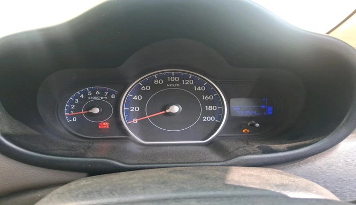 2015 Hyundai i10 SPORTZ 1.1, Petrol, Manual, 73,354 km, interior