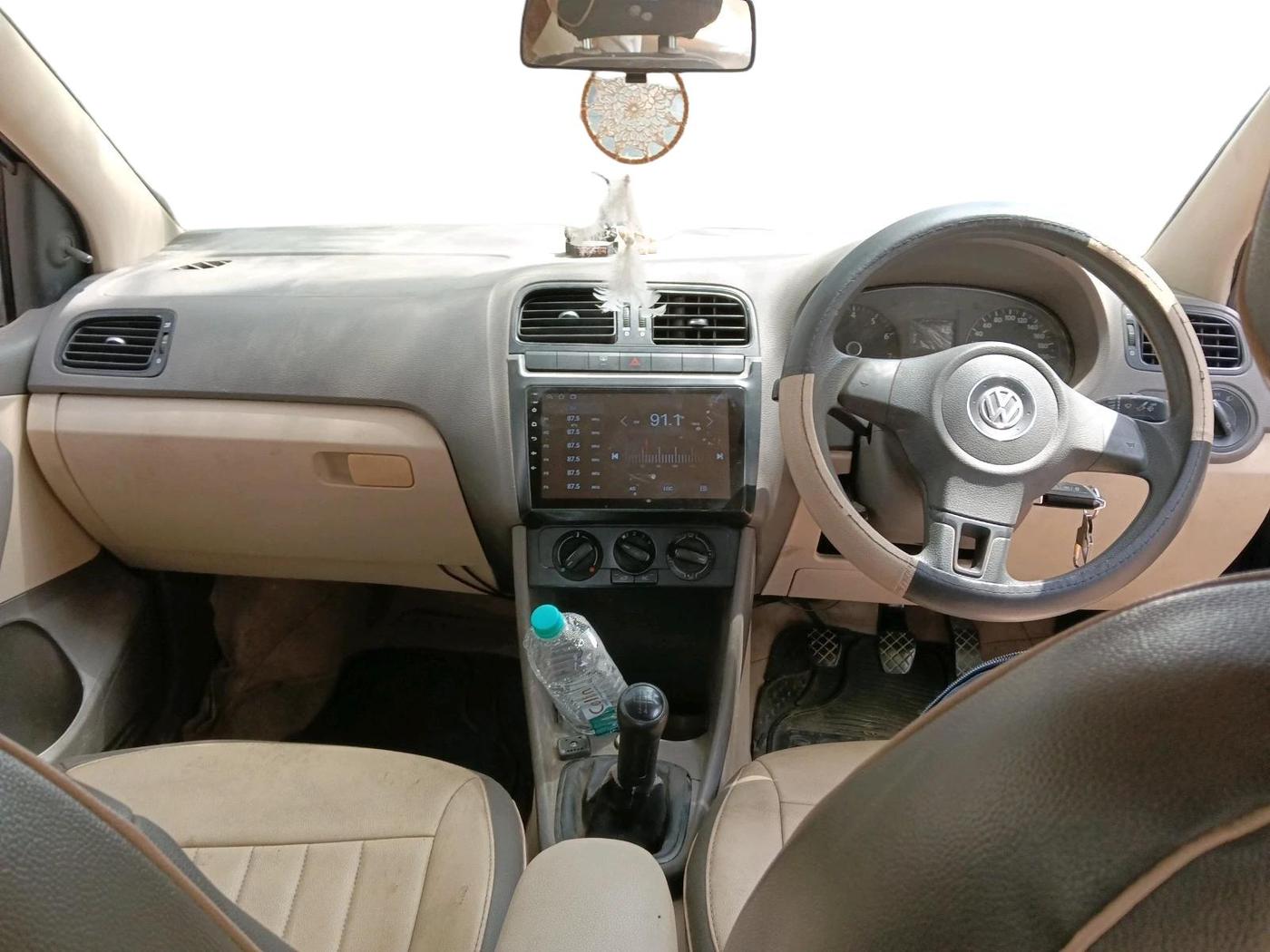 2012 Volkswagen Vento TRENDLINE 1.6, CNG, Manual, 1,06,494 km, interior