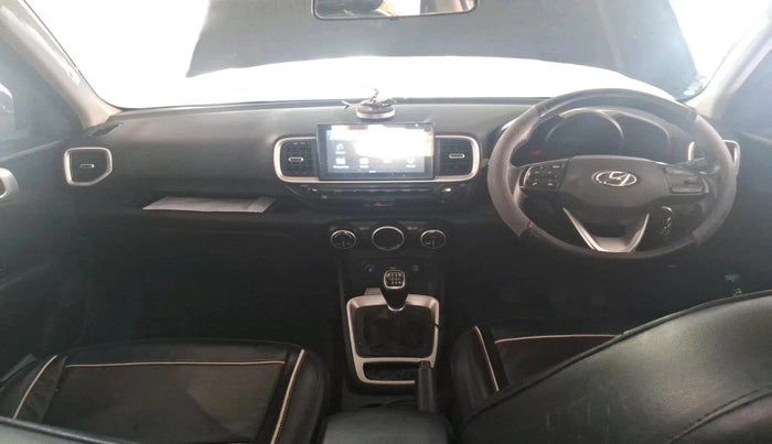 2019 Hyundai VENUE SX 1.0 TURBO, Petrol, Manual, 92,873 km, interior