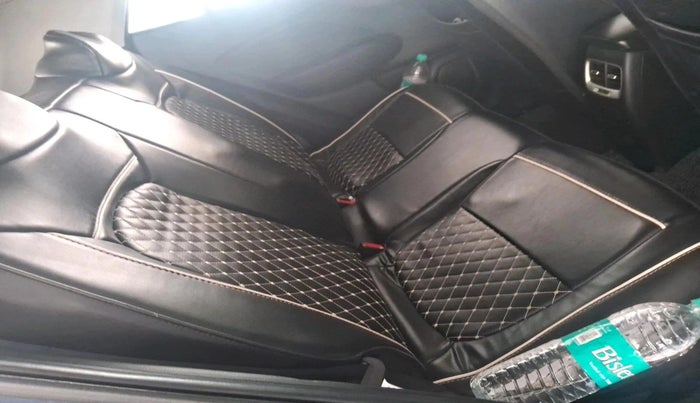 2019 Hyundai VENUE SX 1.0 TURBO, Petrol, Manual, 92,873 km, interior