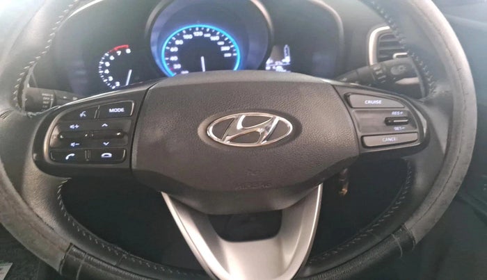 2019 Hyundai VENUE SX 1.0 TURBO, Petrol, Manual, 92,873 km, interior