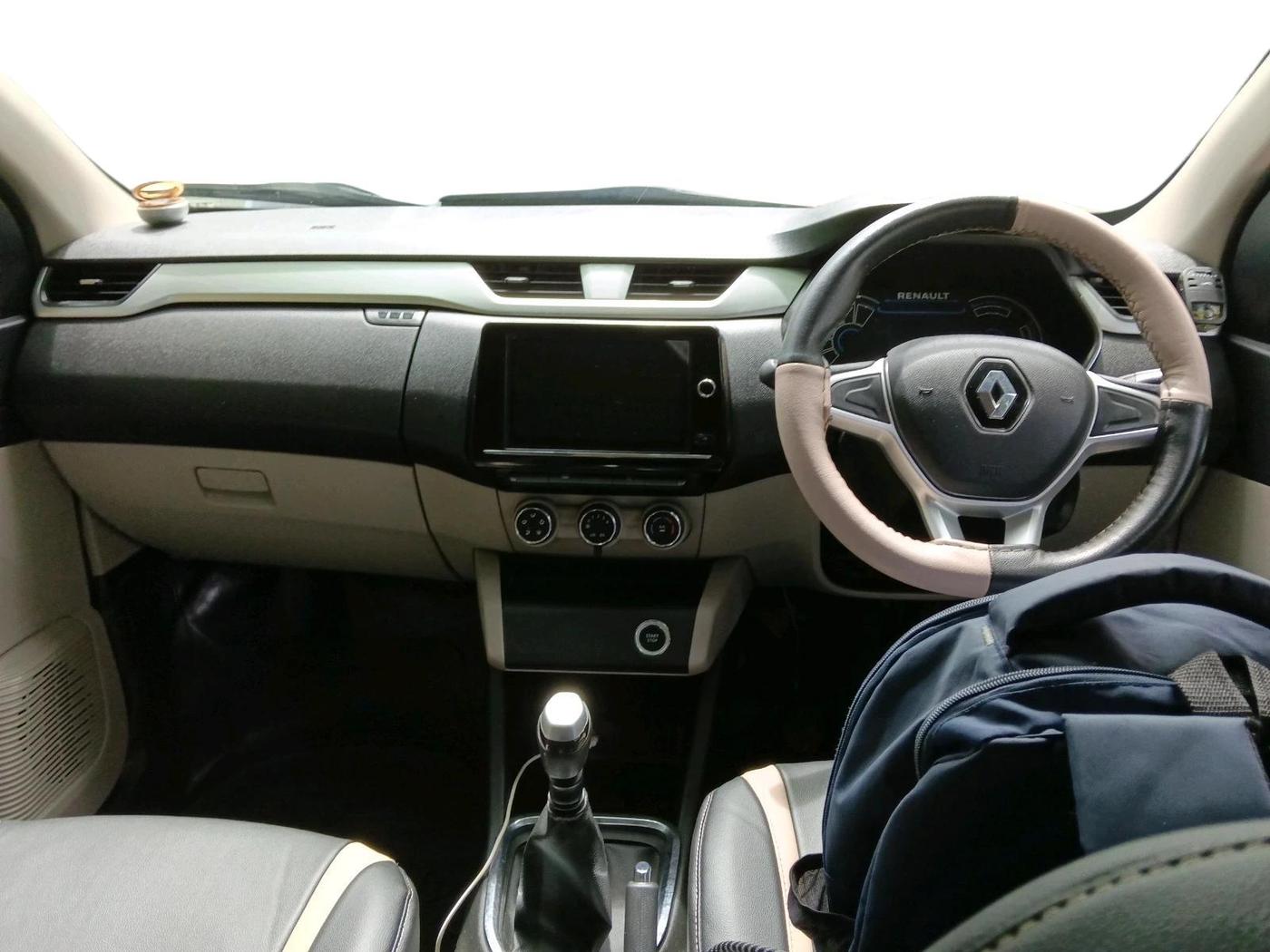 2019 Renault TRIBER RXZ, Petrol, Manual, 55,694 km, interior
