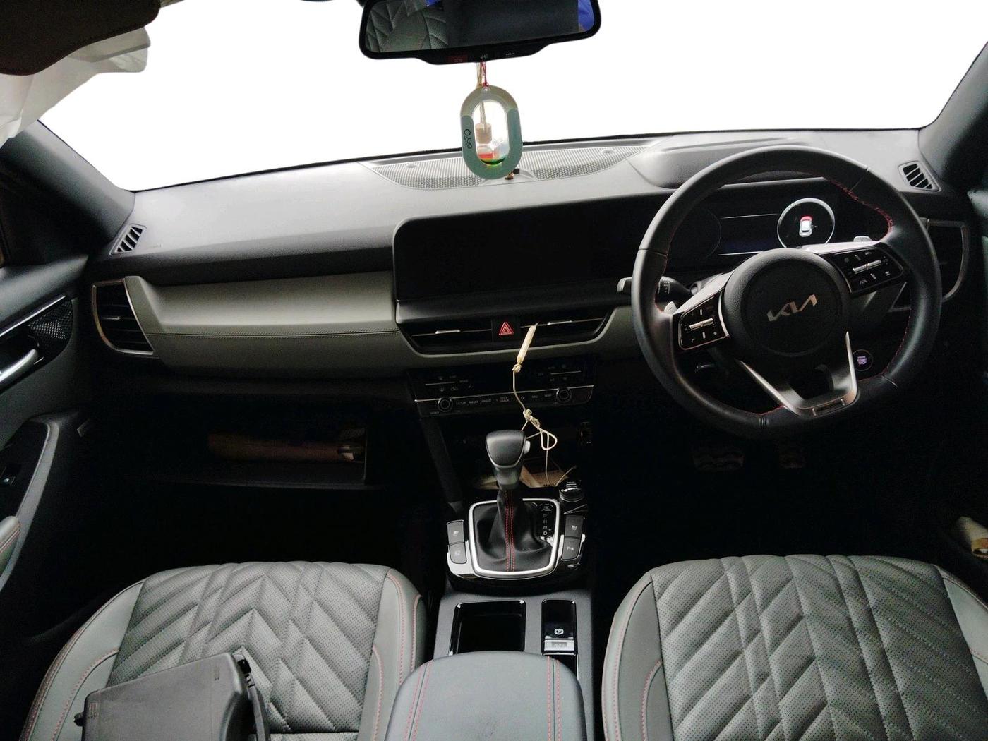 2023 KIA SELTOS X LINE 1.5 DIESEL AT, Diesel, Automatic, 7,037 km, interior