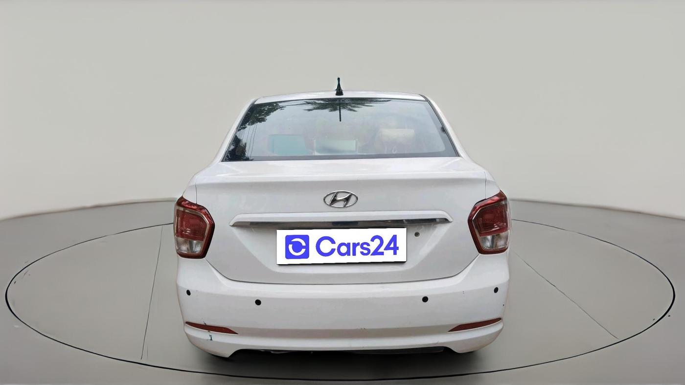 2016 Hyundai Xcent BASE 1.2, Petrol, Manual, 1,15,903 km, exterior