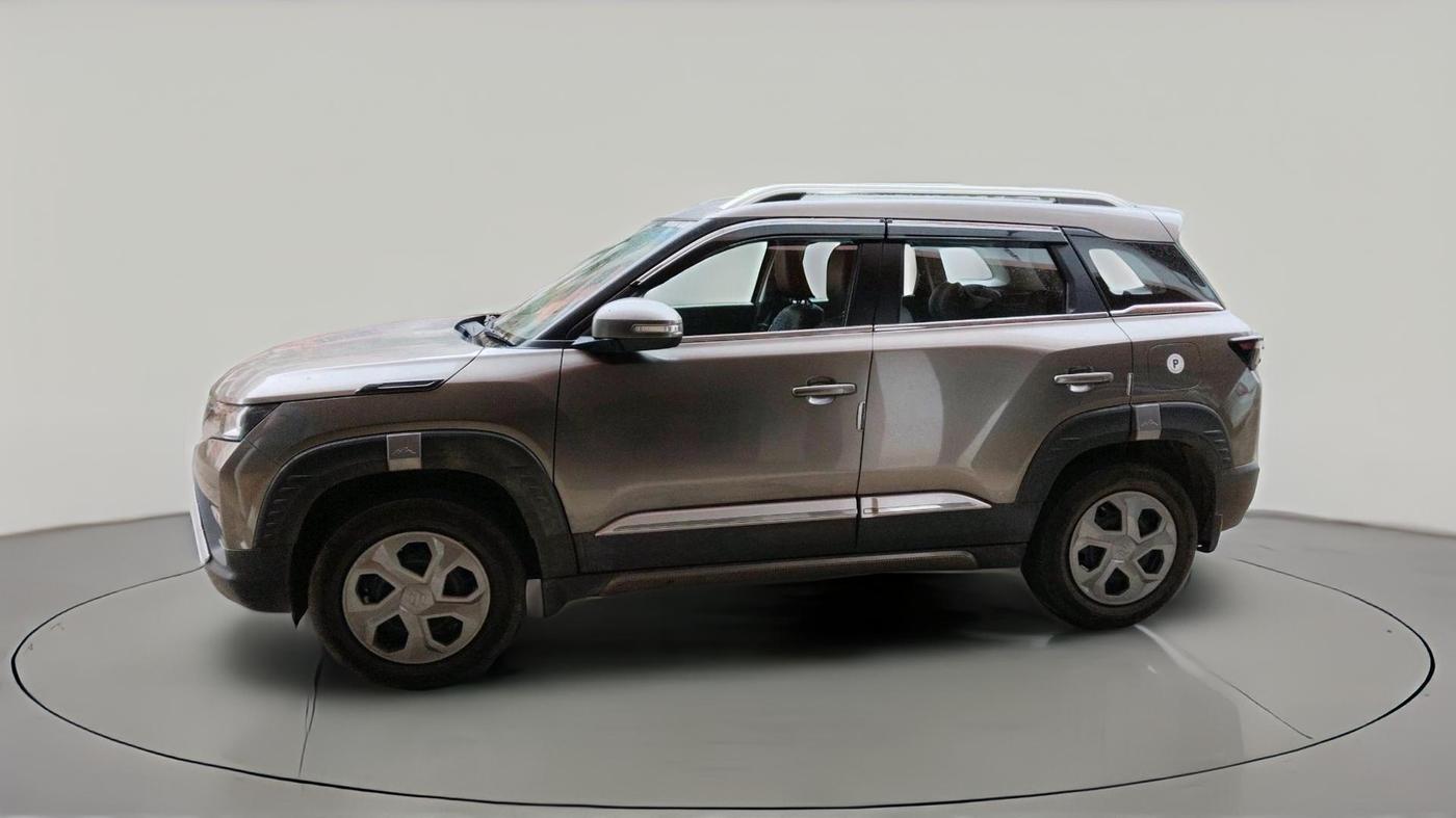 2023 Maruti BREZZA VXI SMART HYBRID, Petrol, Manual, 31,377 km, exterior