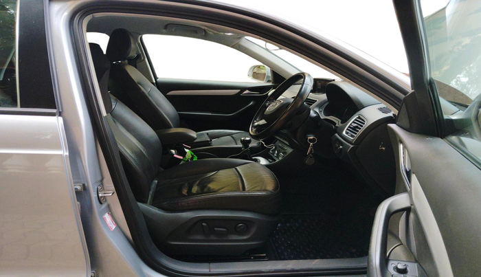 2015 Audi Q3 35 TDI Quattro, Diesel, Automatic, 33,373 km, interior