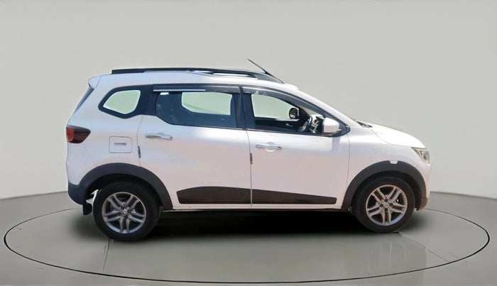 2020 Renault TRIBER RXZ, Petrol, Manual, 49,243 km, exterior