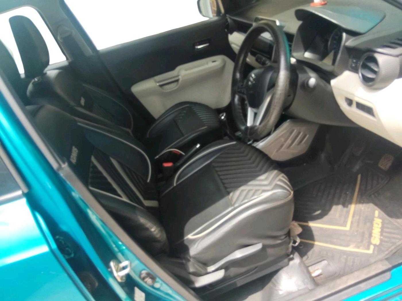 2020 Maruti IGNIS ALPHA 1.2, Petrol, Manual, 29,216 km, interior