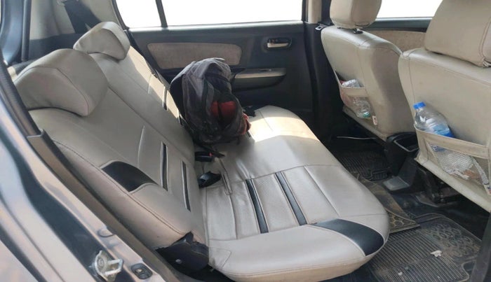2014 Maruti Wagon R 1.0 VXI, Petrol, Manual, 83,398 km, interior