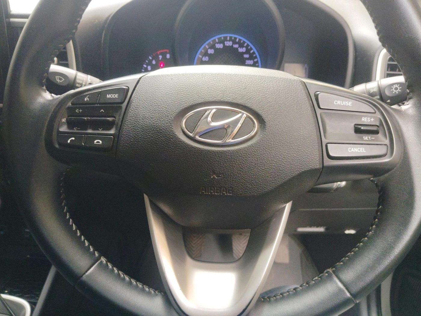 2019 Hyundai VENUE SX 1.0 TURBO, Petrol, Manual, 1,36,384 km, interior