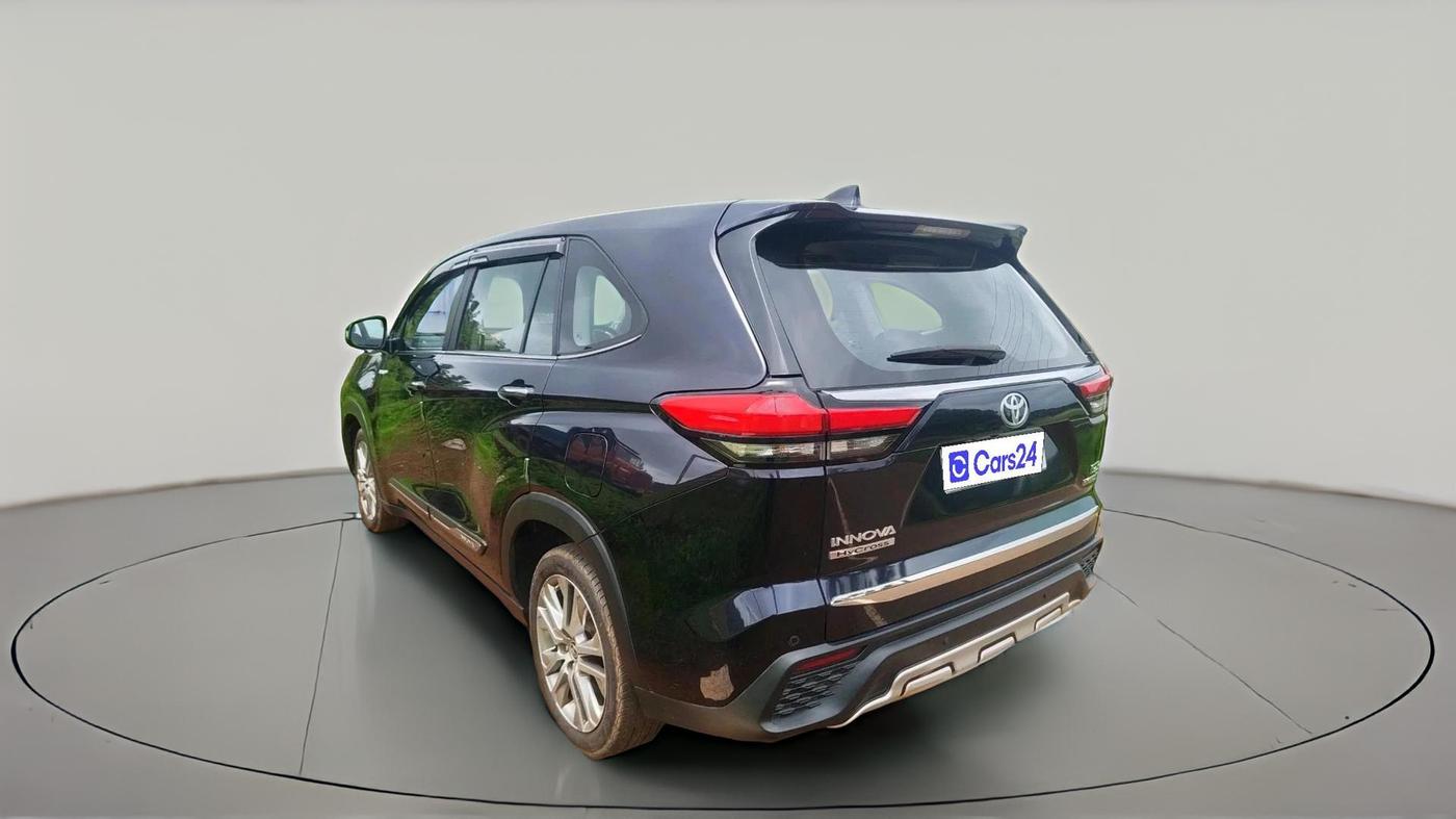 2024 Toyota INNOVA HYCROSS ZX HYBRID 7 STR, Hybrid, Automatic, 42,218 km, exterior