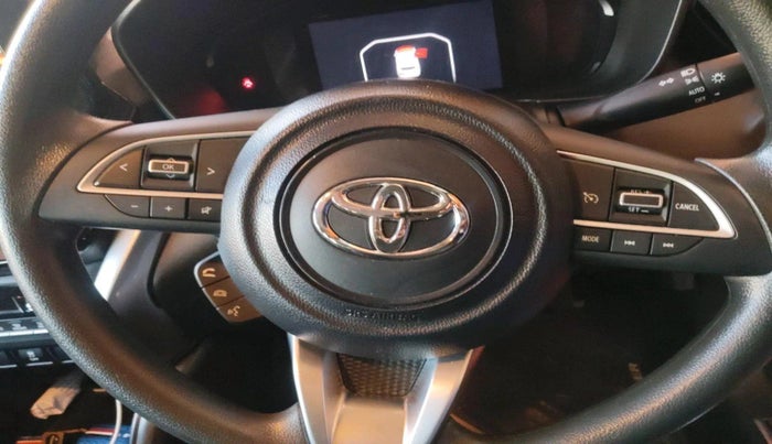 2024 Toyota URBAN CRUISER HYRYDER G HYBRID, Hybrid, Automatic, 16,564 km, interior