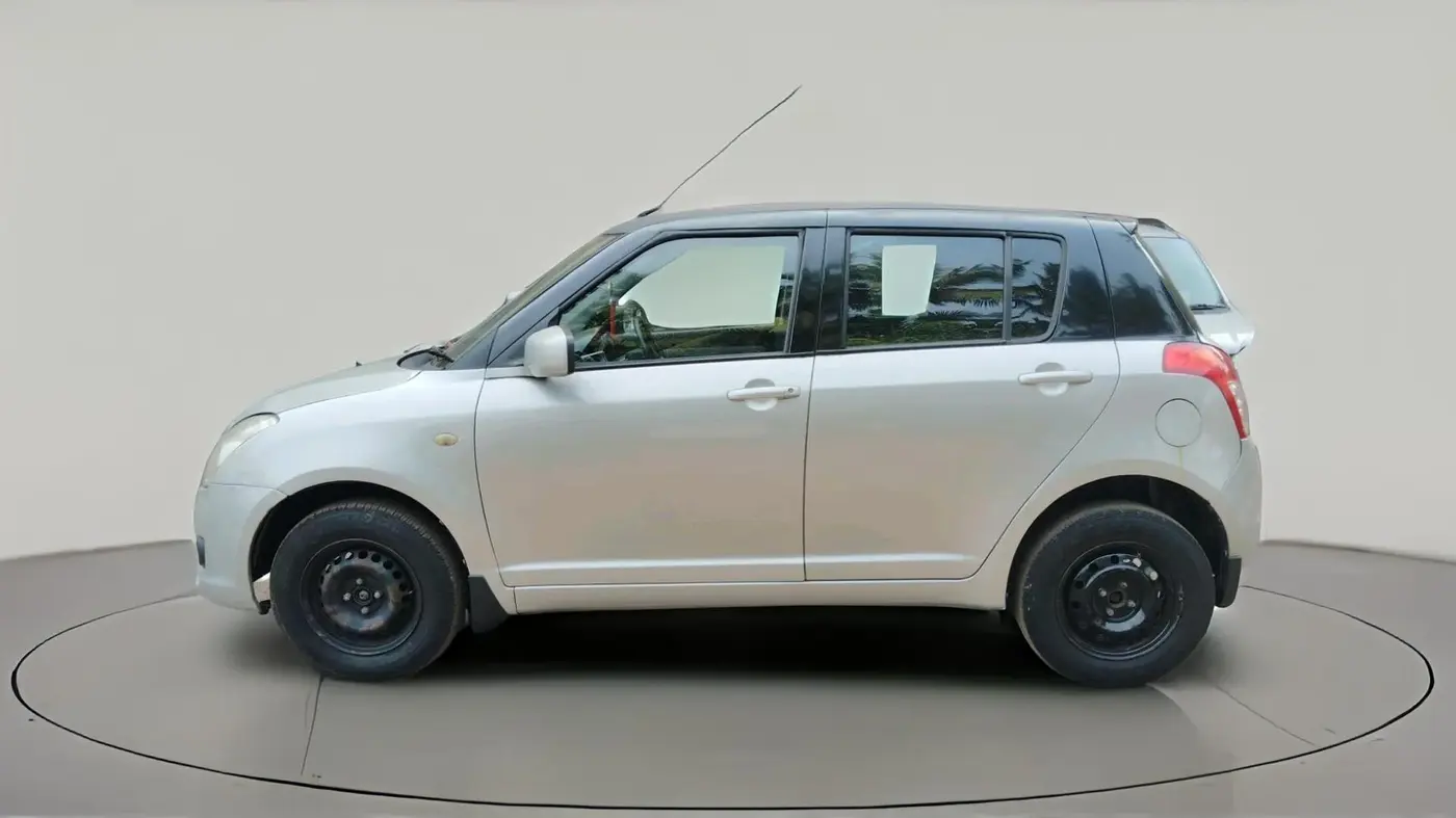 2010 Maruti Swift LXI, Petrol, Manual, 1,19,747 km, exterior
