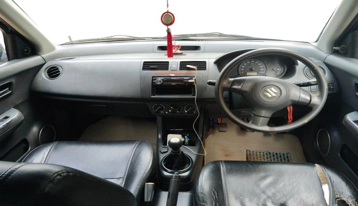 2010 Maruti Swift LXI, Petrol, Manual, 1,19,747 km, interior