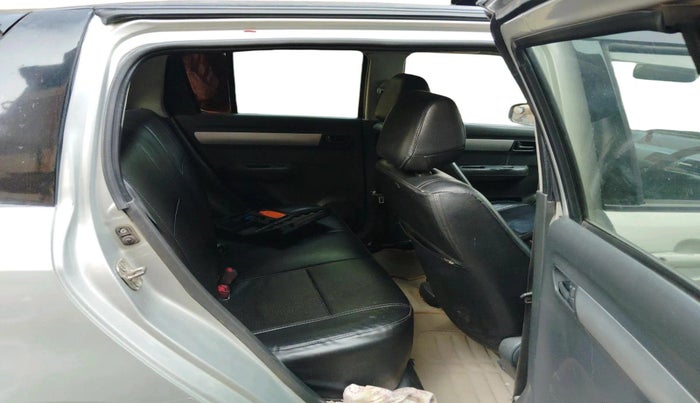 2010 Maruti Swift LXI, Petrol, Manual, 1,19,747 km, interior