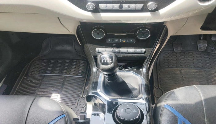 2021 Tata NEXON XZ PLUS PETROL, Petrol, Manual, 26,968 km, interior