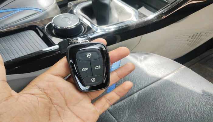 2021 Tata NEXON XZ PLUS PETROL, Petrol, Manual, 26,968 km, interior