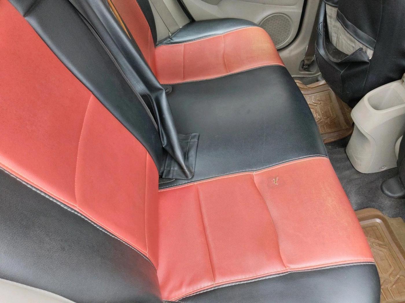2009 Honda City 1.5L I-VTEC S MT, Petrol, Manual, 2,47,857 km, interior