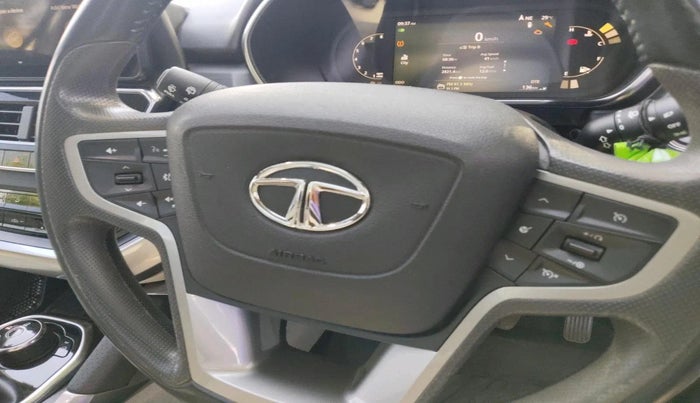 2023 Tata Safari XZ PLUS, Diesel, Manual, 54,046 km, interior