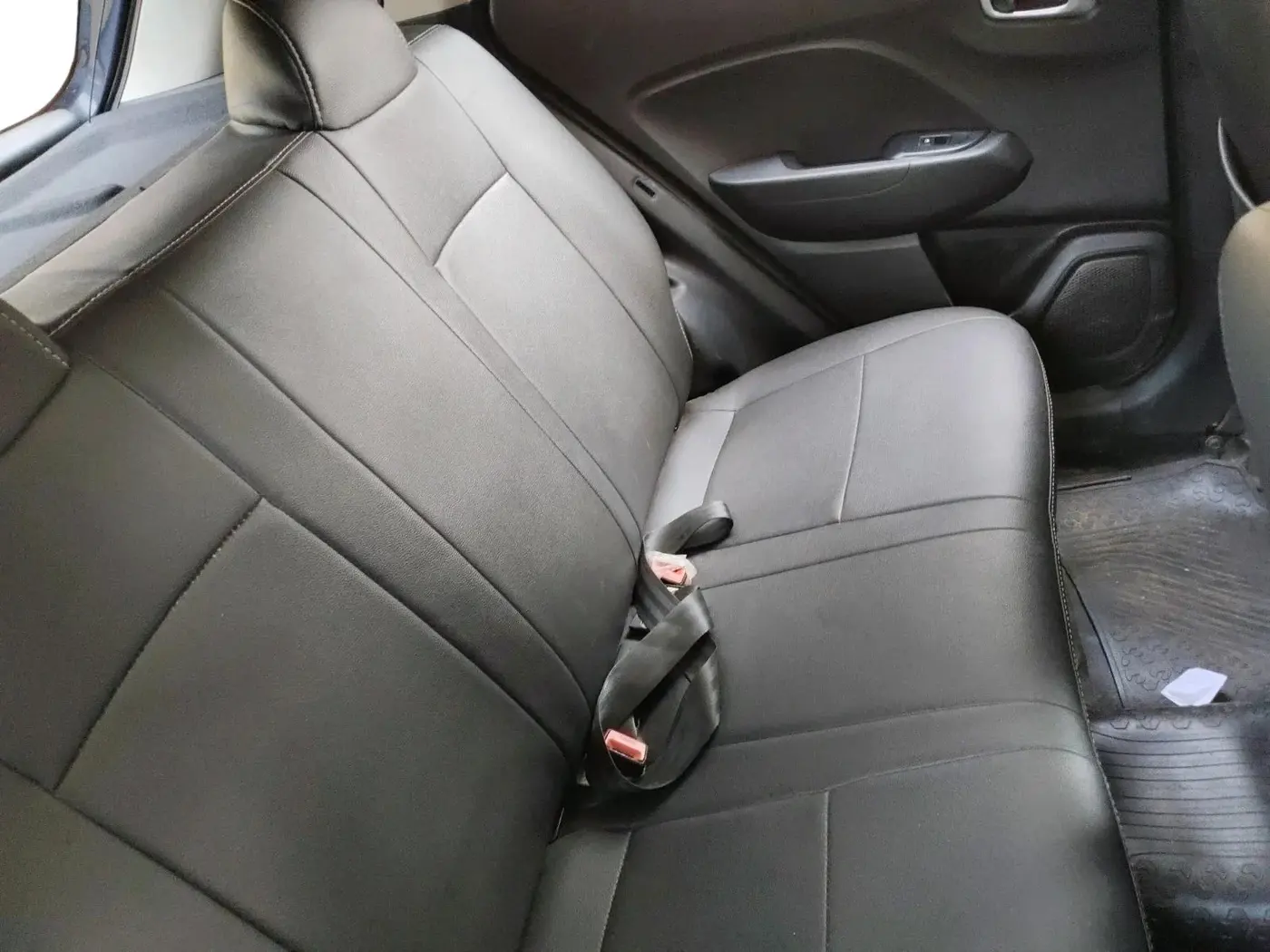 2020 Hyundai VENUE S 1.2, Petrol, Manual, 1,50,648 km, interior