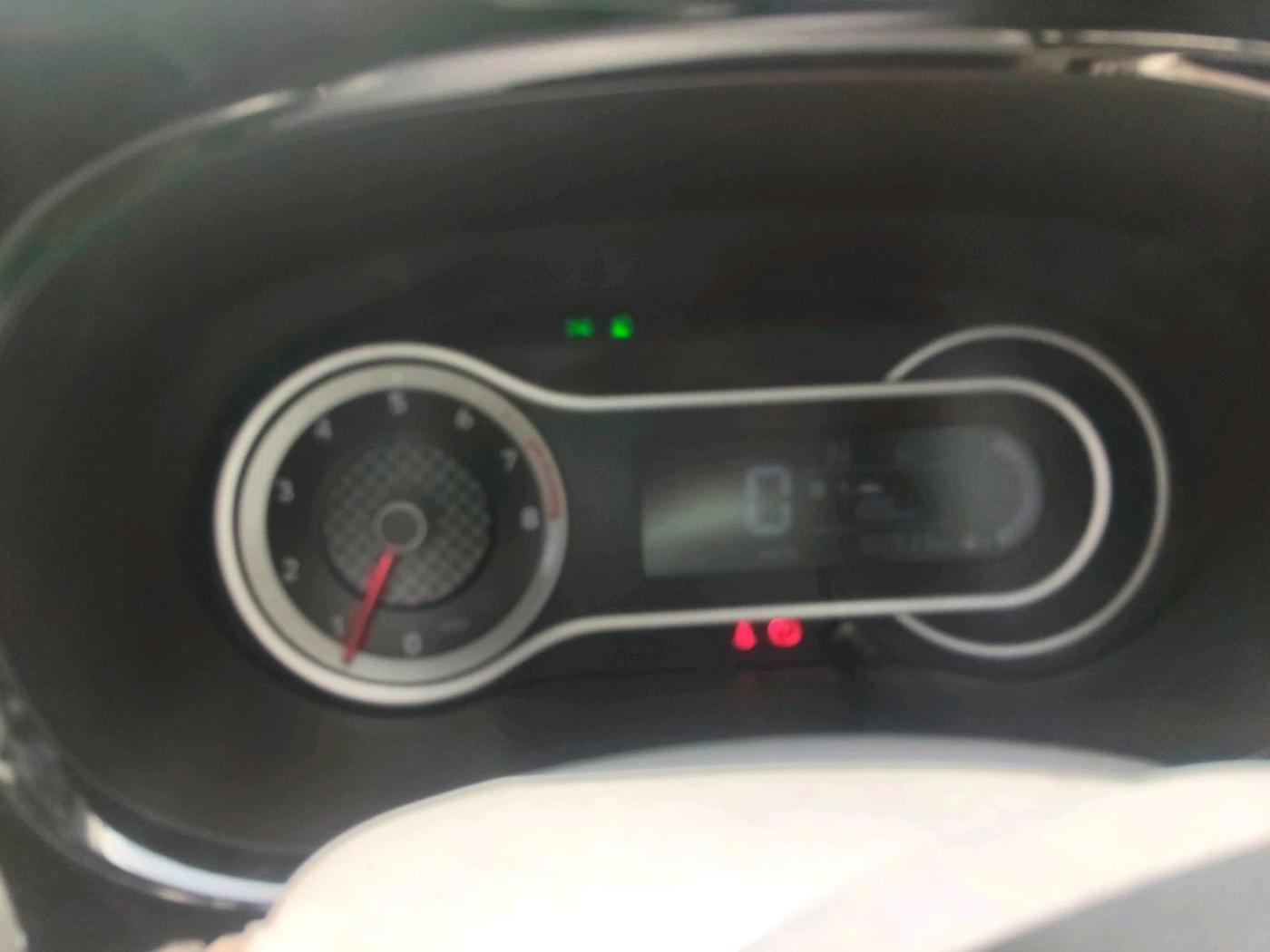 2020 Hyundai GRAND I10 NIOS SPORTZ AMT 1.2 KAPPA VTVT, Petrol, Automatic, 1,02,933 km, interior