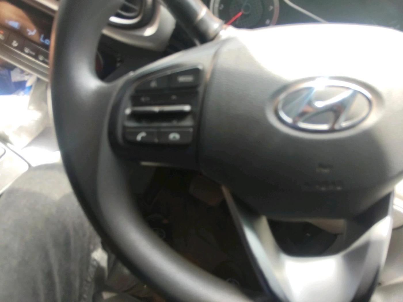 2020 Hyundai GRAND I10 NIOS SPORTZ AMT 1.2 KAPPA VTVT, Petrol, Automatic, 1,02,933 km, interior