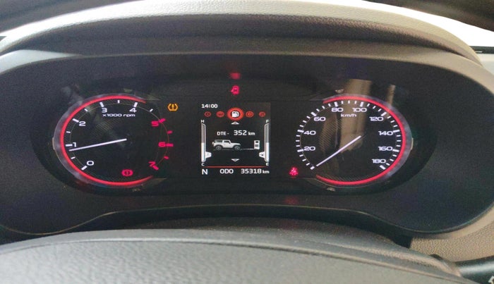 2022 Mahindra Thar LX HARD TOP 4WD MT, Diesel, Manual, 35,318 km, interior