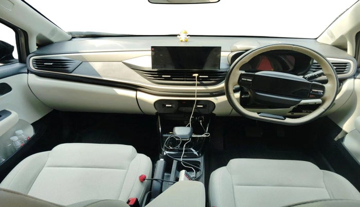 2025 Tata ALTROZ Accomplished Plus S Petrol 6DCT, Petrol, Automatic, 7,814 km, interior