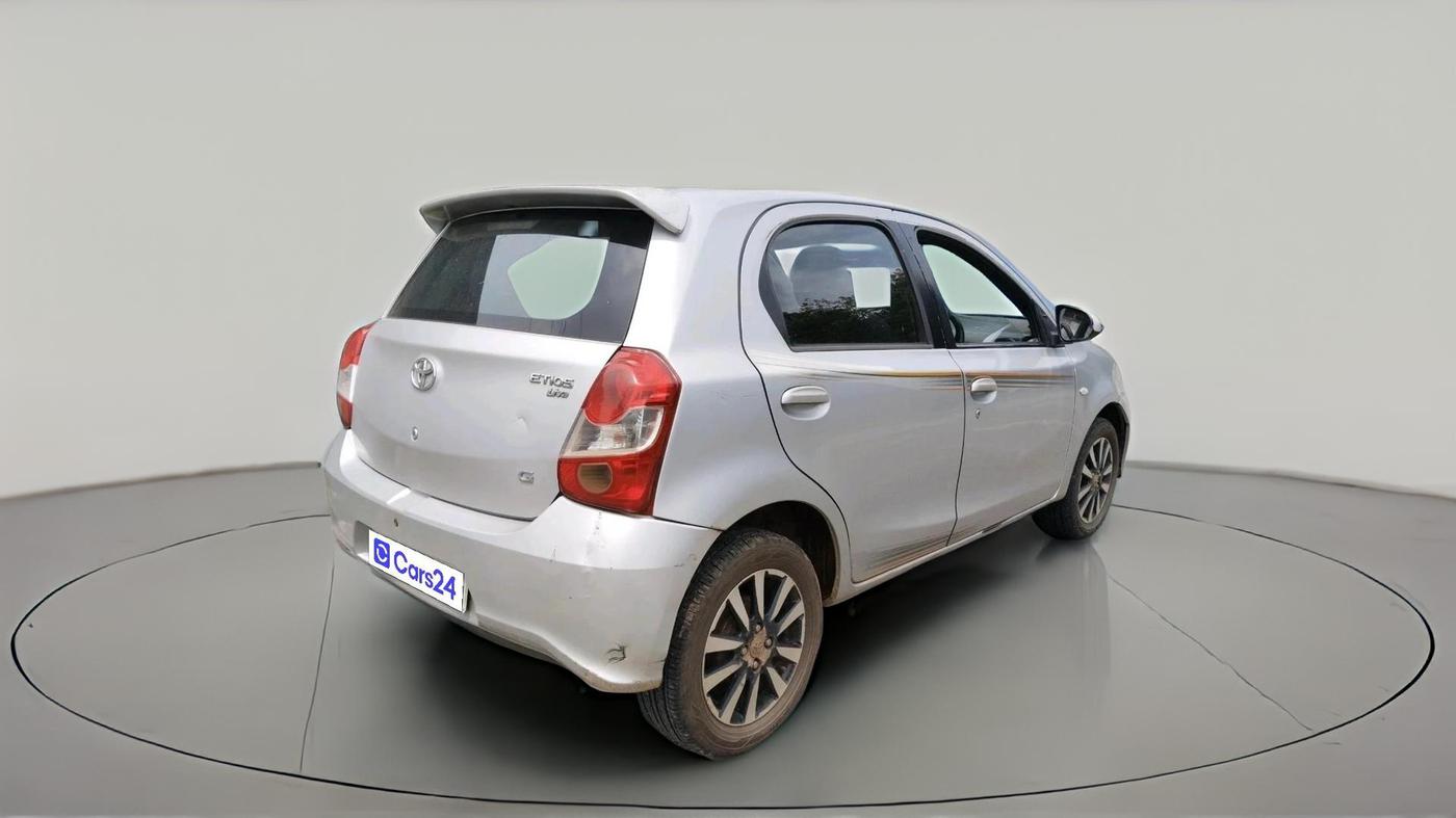 2013 Toyota Etios Liva G, Petrol, Manual, 3,10,355 km, exterior