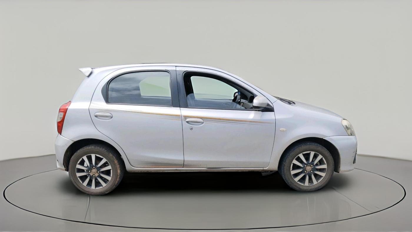 2013 Toyota Etios Liva G, Petrol, Manual, 3,10,355 km, exterior