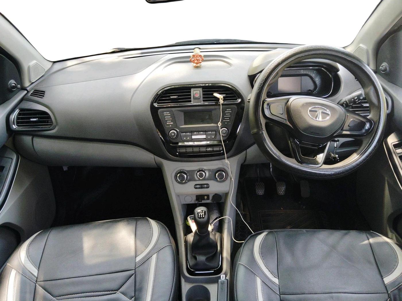 2022 Tata Tiago XM CNG, CNG, Manual, 90,728 km, interior